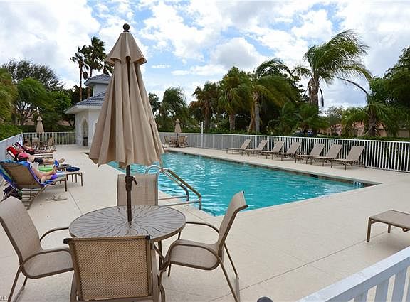 5th image of 10538 Washingtonia Palm Way APT 4823