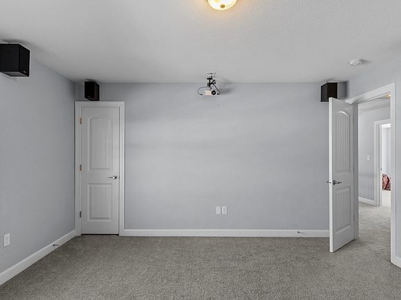 2nd image of 312 Maycox Ln #312