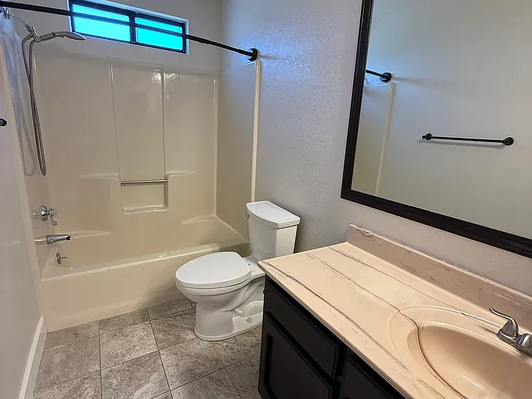 1118 Amie Ct — Photo 17