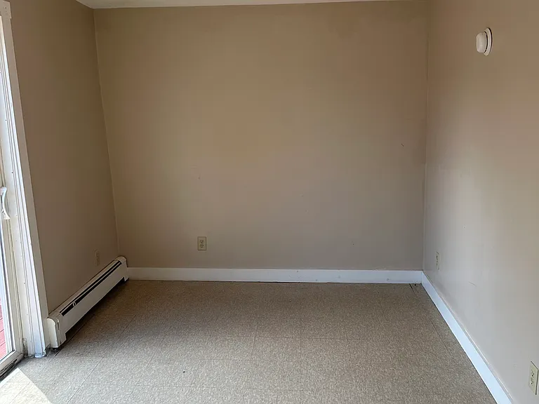 229 Sewall St #B — Photo 4