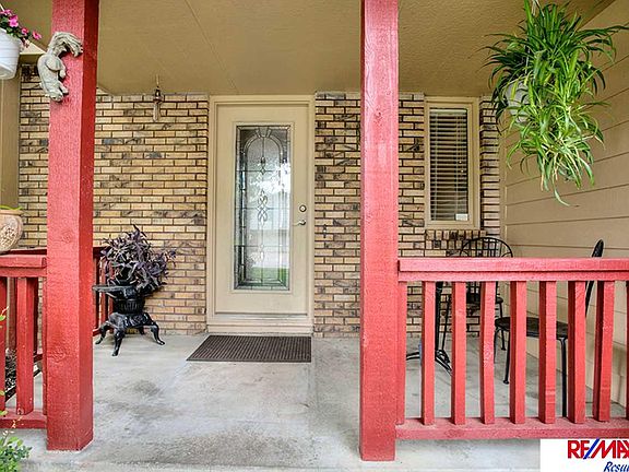 2nd image of 3722 Lynnwood Dr
