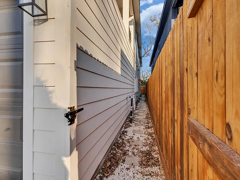 9410 Firnat St #A — Photo 28