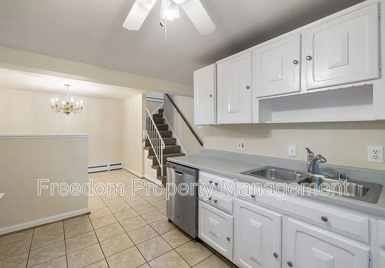 14309 Fairmont Ct — Photo 23