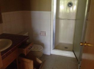12130 Prentiss Rd, Garrettsville, OH 44231