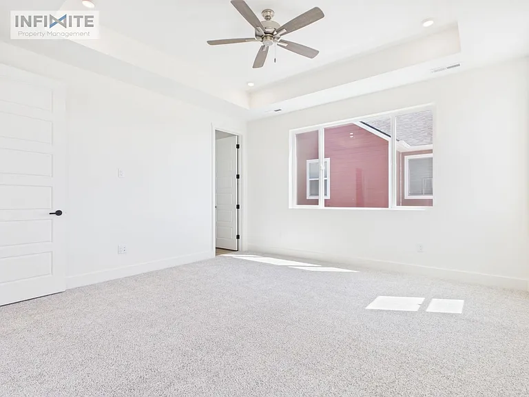 4834 Touchstone Ln — Photo 10