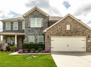 1005 Merrick Rd, Hendersonville, TN 37075