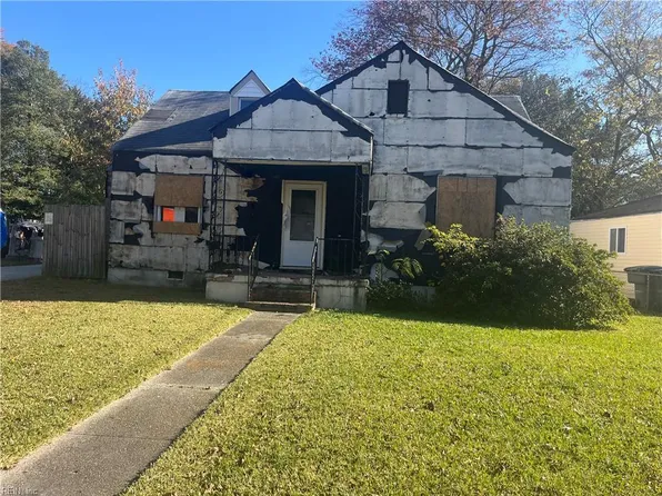 8504 Troy St, Norfolk, VA 23503