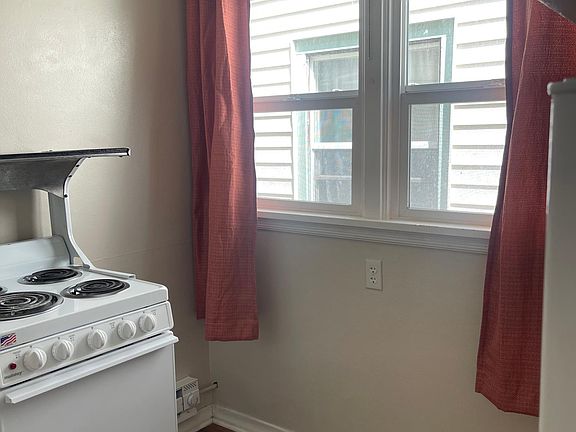 5th image of 1345 Elizabeth Ave APT 1