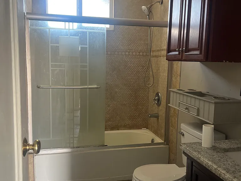 24216 Race St — Photo 4