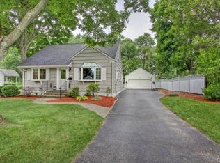 235 Szost Dr, Fairfield, CT 06824