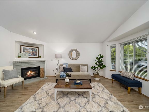 2nd image of 2502 187th Street E