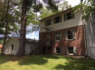 1708 Burlington Beach Rd, Valparaiso, IN 46383