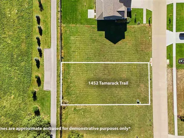 1452 Tamarack Trl, Iowa City, IA 52245