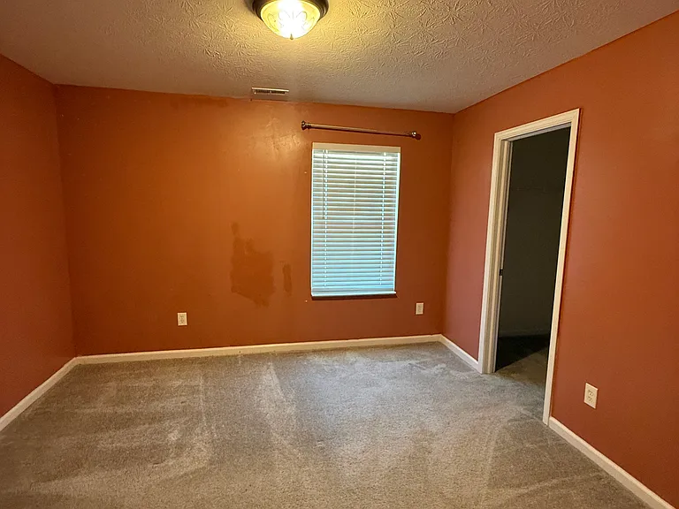 822 Blue Ash Trl — Photo 18