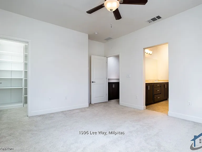 1996 Lee Way — Photo 2