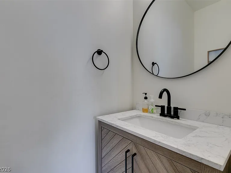7210 Shallowford Ave — Photo 36