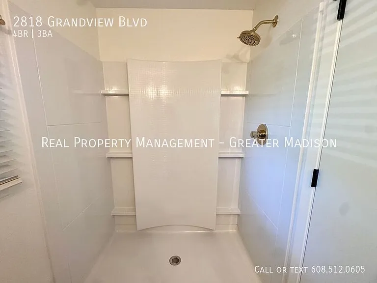 2818 Grandview Blvd — Photo 22