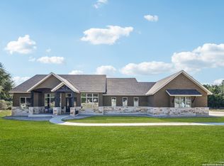 449 Hanging Oak, Spring Branch, TX 78070