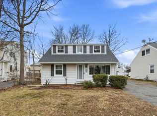 46 Glenwood Ave, Lake Hiawatha, NJ 07034
