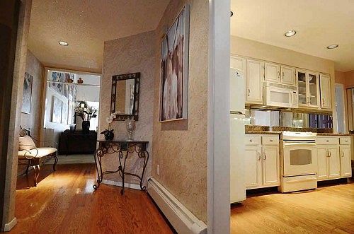 2nd image of 32 Doral Ln