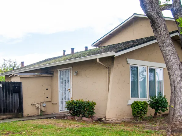 2582 Fontaine Rd, San Jose, CA 95121