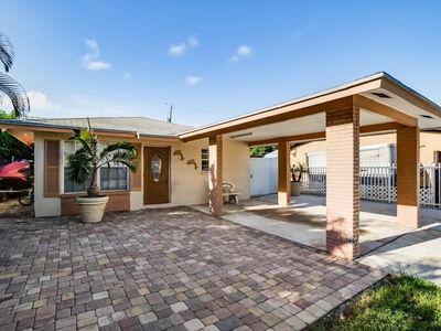 904 Ortega Rd, West Palm Beach, FL, 33405