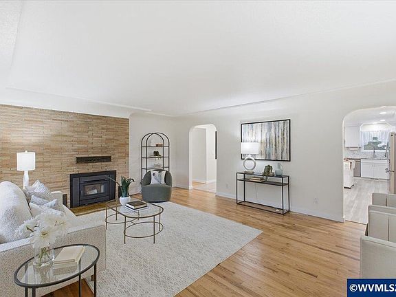 3rd image of 2517 NW Gibson Hill Rd