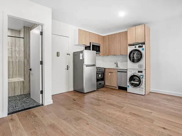 740 W End Ave APT 22, New York, NY 10025