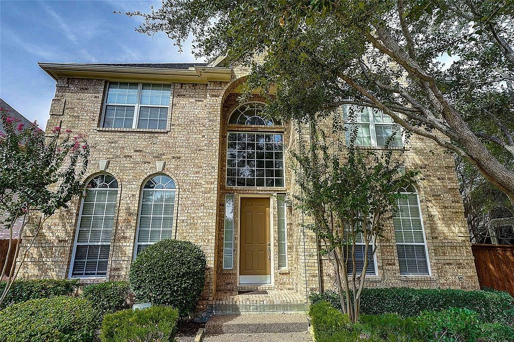 3335 Kendall Ln, Irving, TX 75062 Zillow