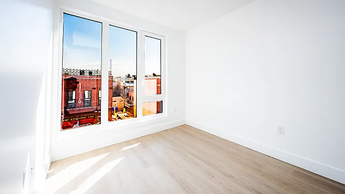 Rented by Nooklyn NYC LLC | media 6