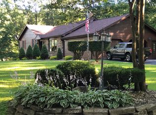 95 Pleasant Hill Cir, Oakland, MD 21550