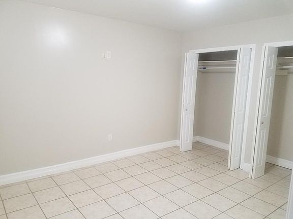 4th image of 34 Greendale Ave #1