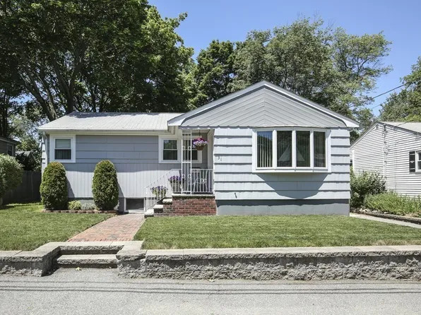 31 Fairchild Ave, Saugus, MA 01906
