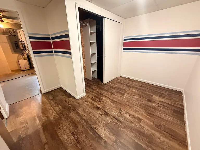 710 S 67th Ave — Photo 17