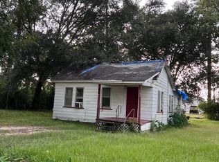 682 & 686 Brown St, Chipley, FL 32428