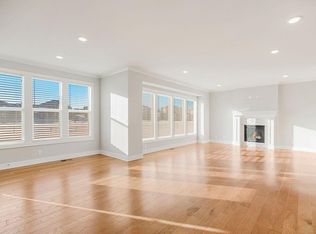 6705 NW 105th St, Kansas City, MO 64154