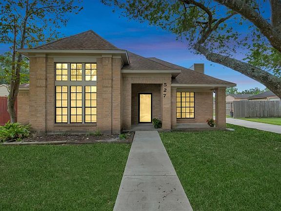 4th image of 527 Gleneagles Dr
