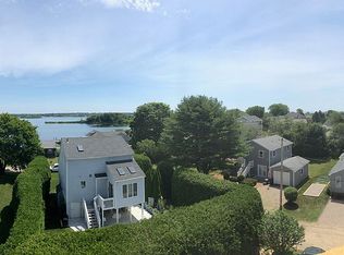 40 E Burdick St, Charlestown, RI 02813