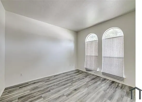 6701 Kinross Dr — Photo 10