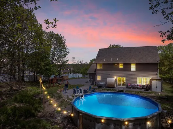 3305 Mountain Terrace Dr, Blakeslee, PA 18610