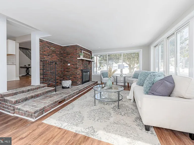 534 Blanchard Ave — Photo 10