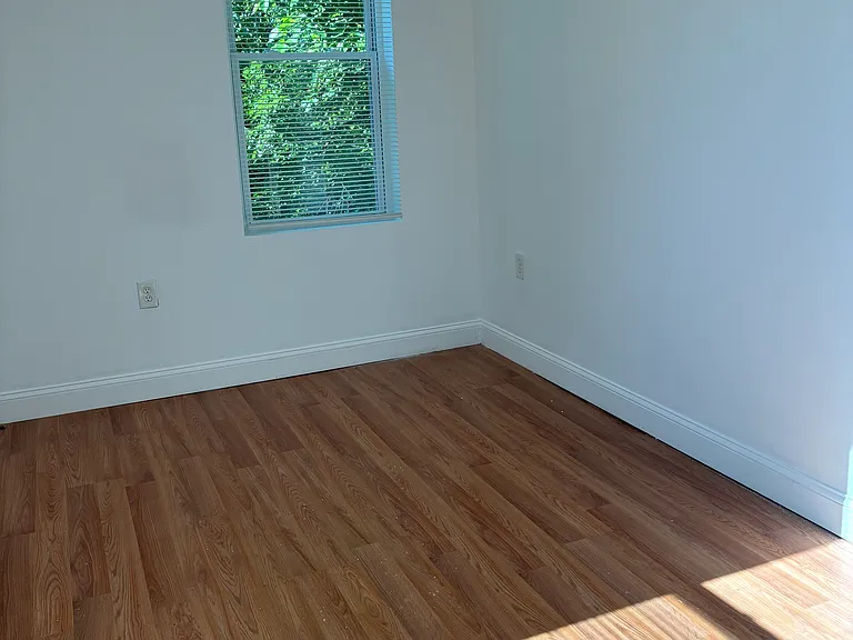 433 Atlantic St SE #2 — Photo 6