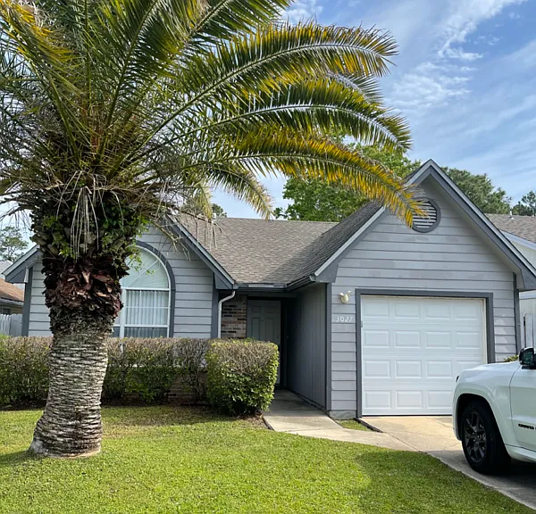 3027 Yorktown Cir — Photo 16