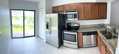 22311 SW 88th Pl Photo 1