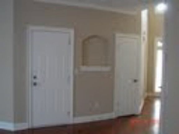 4th image of 651 Autumn Meadow Dr