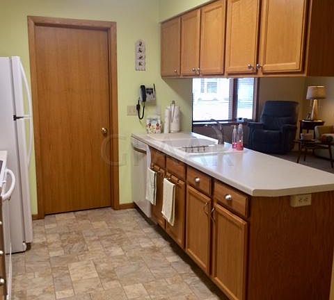 3rd image of 2764 Mistwood Ct