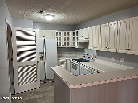 5th image of 3306 D Mulberry Ln