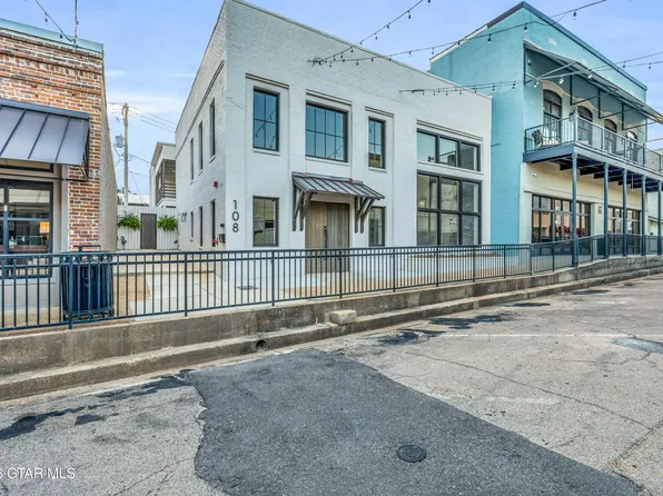 108 S Lafayette St, Starkville, MS 39759