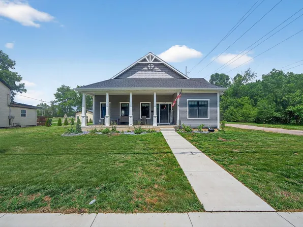 1229 Corby Blvd, South Bend, IN 46617