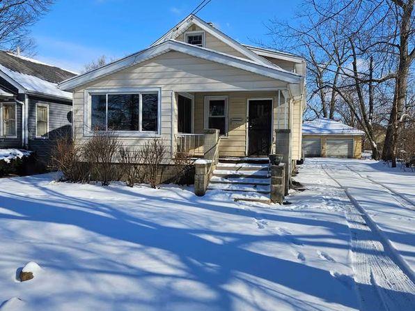 1916 N Ashley Ct